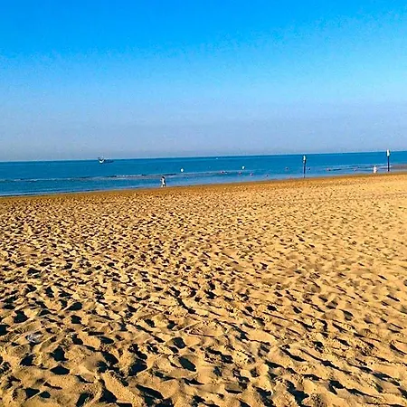 Beautiful With Terrace In A Great Location 2* Lignano Sabbiadoro